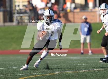 Thumbnail 3 in Titan Threadz PSFCA East/West Large School All-Star Game photogallery.