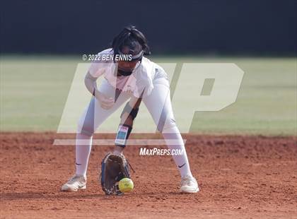 Thumbnail 1 in Warner Robins @ Dutchtown photogallery.