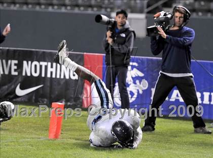 Thumbnail 2 in Bellarmine vs. Oceanside (CIF State D1 Final) photogallery.