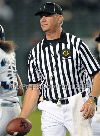 Thumbnail 2 in Bellarmine vs. Oceanside (CIF State D1 Final) photogallery.