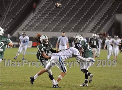 Thumbnail 2 in Bellarmine vs. Oceanside (CIF State D1 Final) photogallery.