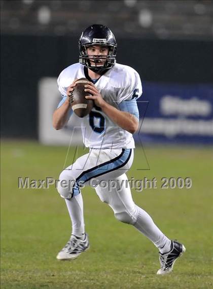 Thumbnail 2 in Bellarmine vs. Oceanside (CIF State D1 Final) photogallery.