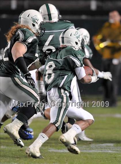 Thumbnail 2 in Bellarmine vs. Oceanside (CIF State D1 Final) photogallery.
