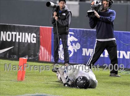 Thumbnail 3 in Bellarmine vs. Oceanside (CIF State D1 Final) photogallery.