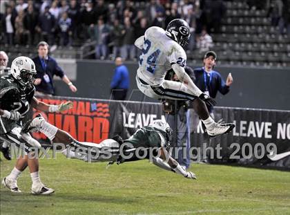 Thumbnail 2 in Bellarmine vs. Oceanside (CIF State D1 Final) photogallery.