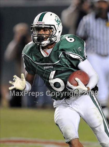 Thumbnail 1 in Bellarmine vs. Oceanside (CIF State D1 Final) photogallery.