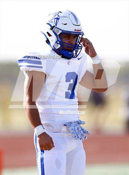 Thumbnail 2 in Valley Christian @ Snowflake (AIA 3A Semifinal) photogallery.