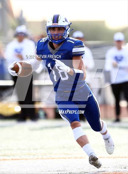 Thumbnail 3 in Valley Christian @ Snowflake (AIA 3A Semifinal) photogallery.