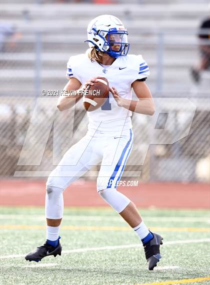 Thumbnail 1 in Valley Christian @ Snowflake (AIA 3A Semifinal) photogallery.