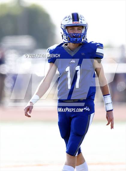 Thumbnail 3 in Valley Christian @ Snowflake (AIA 3A Semifinal) photogallery.
