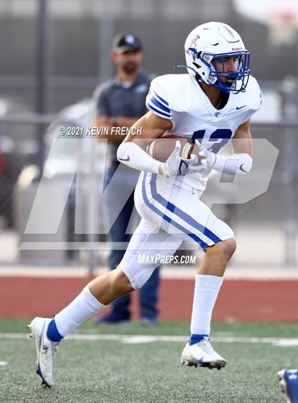 Thumbnail 2 in Valley Christian @ Snowflake (AIA 3A Semifinal) photogallery.