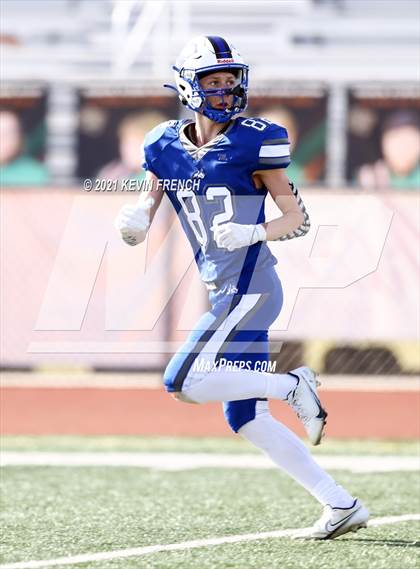 Thumbnail 2 in Valley Christian @ Snowflake (AIA 3A Semifinal) photogallery.