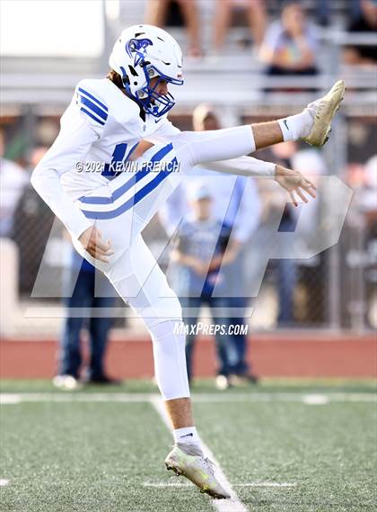 Thumbnail 1 in Valley Christian @ Snowflake (AIA 3A Semifinal) photogallery.