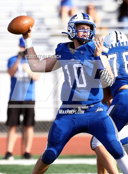 Thumbnail 1 in Valley Christian @ Snowflake (AIA 3A Semifinal) photogallery.