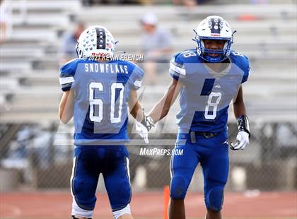 Thumbnail 2 in Valley Christian @ Snowflake (AIA 3A Semifinal) photogallery.