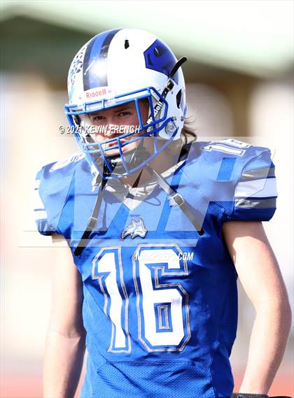 Thumbnail 2 in Valley Christian @ Snowflake (AIA 3A Semifinal) photogallery.