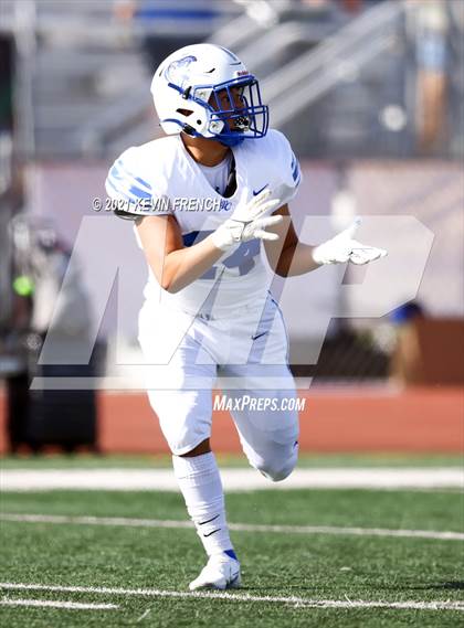 Thumbnail 1 in Valley Christian @ Snowflake (AIA 3A Semifinal) photogallery.