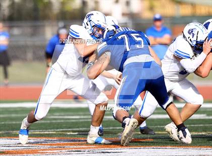 Thumbnail 1 in Valley Christian @ Snowflake (AIA 3A Semifinal) photogallery.