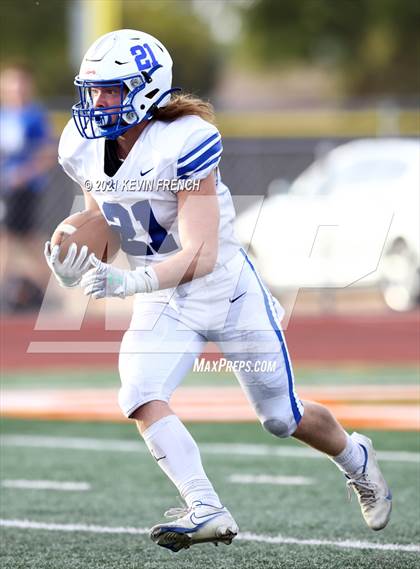 Thumbnail 2 in Valley Christian @ Snowflake (AIA 3A Semifinal) photogallery.