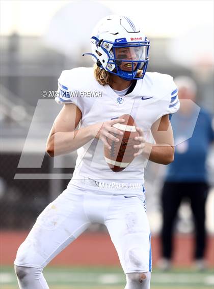 Thumbnail 2 in Valley Christian @ Snowflake (AIA 3A Semifinal) photogallery.