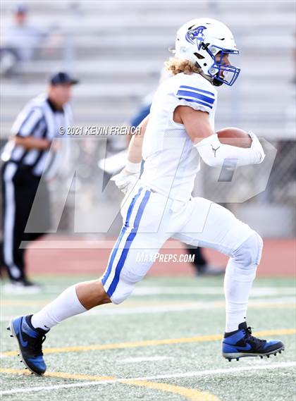 Thumbnail 1 in Valley Christian @ Snowflake (AIA 3A Semifinal) photogallery.
