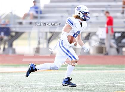 Thumbnail 3 in Valley Christian @ Snowflake (AIA 3A Semifinal) photogallery.
