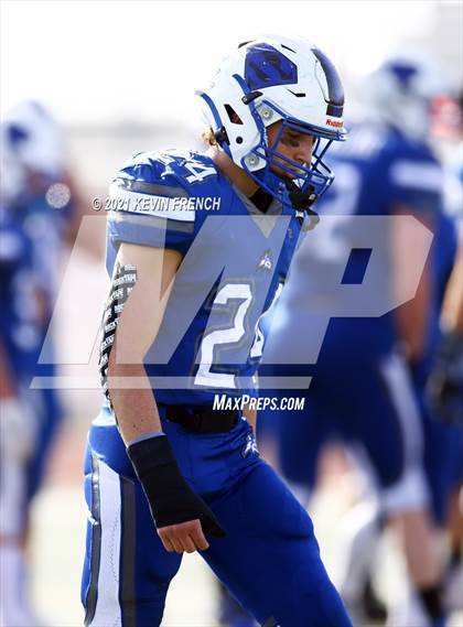 Thumbnail 2 in Valley Christian @ Snowflake (AIA 3A Semifinal) photogallery.