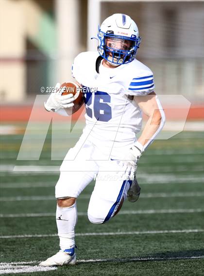 Thumbnail 3 in Valley Christian @ Snowflake (AIA 3A Semifinal) photogallery.
