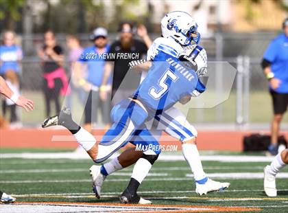 Thumbnail 1 in Valley Christian @ Snowflake (AIA 3A Semifinal) photogallery.