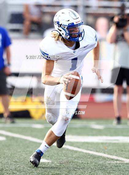 Thumbnail 1 in Valley Christian @ Snowflake (AIA 3A Semifinal) photogallery.