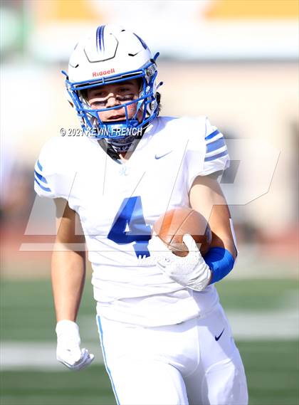 Thumbnail 3 in Valley Christian @ Snowflake (AIA 3A Semifinal) photogallery.