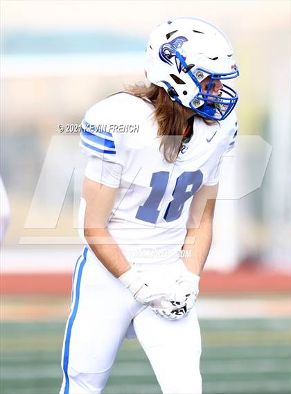 Thumbnail 2 in Valley Christian @ Snowflake (AIA 3A Semifinal) photogallery.