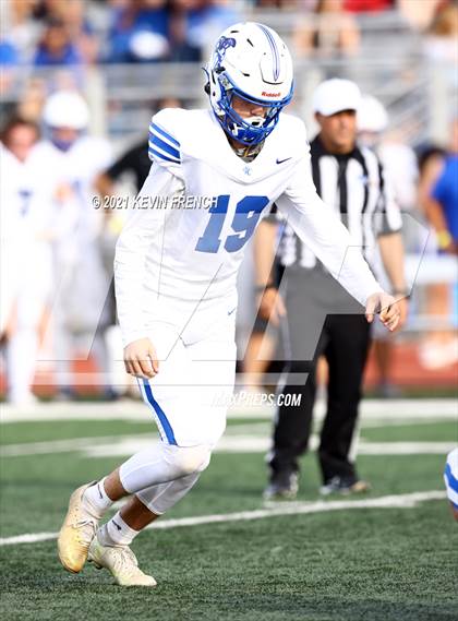 Thumbnail 2 in Valley Christian @ Snowflake (AIA 3A Semifinal) photogallery.