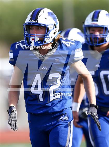 Thumbnail 2 in Valley Christian @ Snowflake (AIA 3A Semifinal) photogallery.