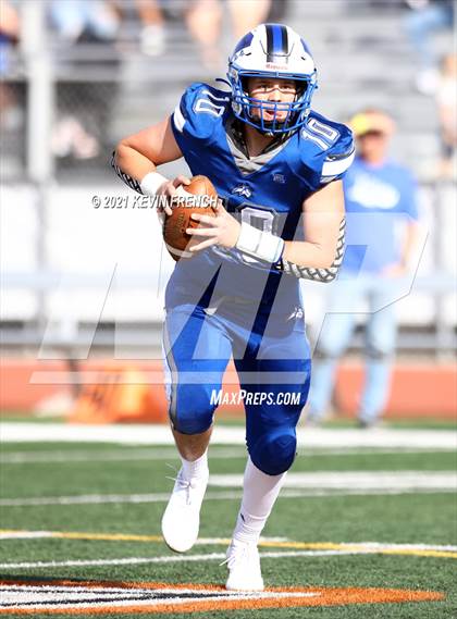 Thumbnail 2 in Valley Christian @ Snowflake (AIA 3A Semifinal) photogallery.