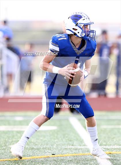 Thumbnail 1 in Valley Christian @ Snowflake (AIA 3A Semifinal) photogallery.