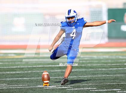Thumbnail 1 in Valley Christian @ Snowflake (AIA 3A Semifinal) photogallery.