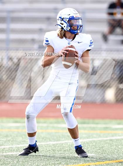 Thumbnail 2 in Valley Christian @ Snowflake (AIA 3A Semifinal) photogallery.