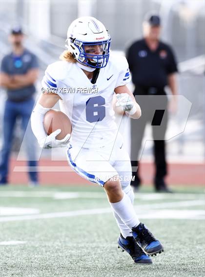 Thumbnail 3 in Valley Christian @ Snowflake (AIA 3A Semifinal) photogallery.