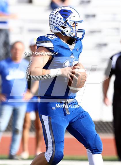 Thumbnail 2 in Valley Christian @ Snowflake (AIA 3A Semifinal) photogallery.