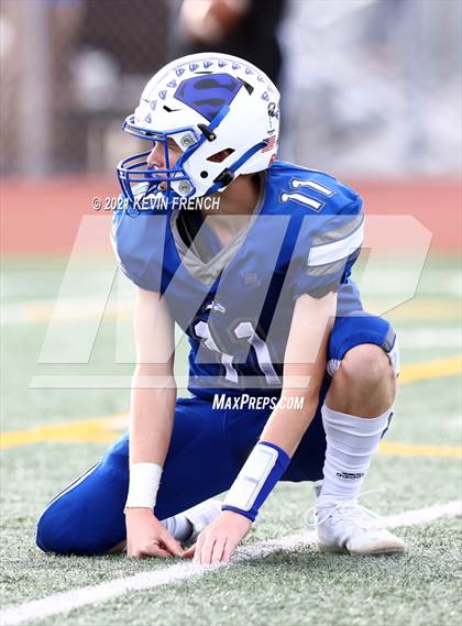 Thumbnail 3 in Valley Christian @ Snowflake (AIA 3A Semifinal) photogallery.