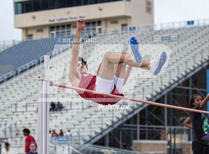 Thumbnail 1 in Dickinson C.L. Hanna Gator Relays photogallery.