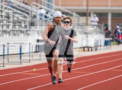 Thumbnail 2 in Dickinson C.L. Hanna Gator Relays photogallery.
