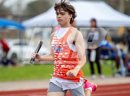 Thumbnail 1 in Dickinson C.L. Hanna Gator Relays photogallery.
