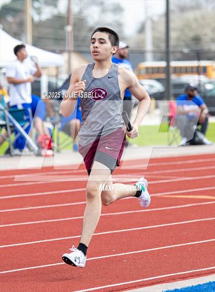 Thumbnail 2 in Dickinson C.L. Hanna Gator Relays photogallery.