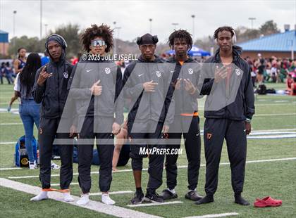 Thumbnail 2 in Dickinson C.L. Hanna Gator Relays photogallery.