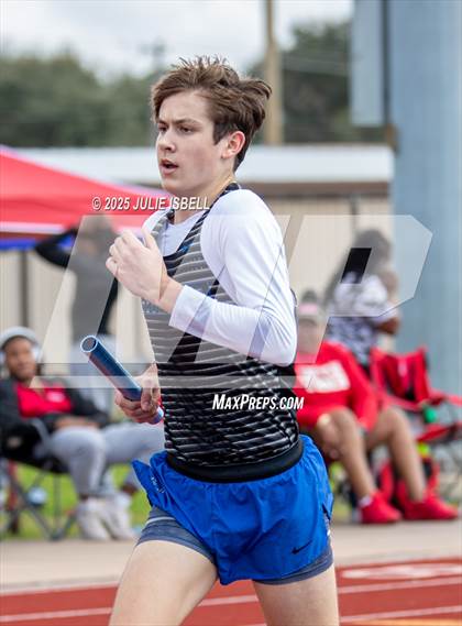 Thumbnail 1 in Dickinson C.L. Hanna Gator Relays photogallery.