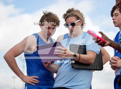 Thumbnail 3 in Dickinson C.L. Hanna Gator Relays photogallery.