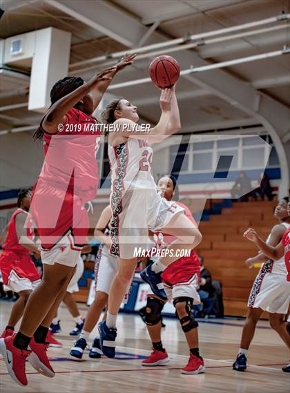 Thumbnail 1 in Seventy-First @ Terry Sanford photogallery.