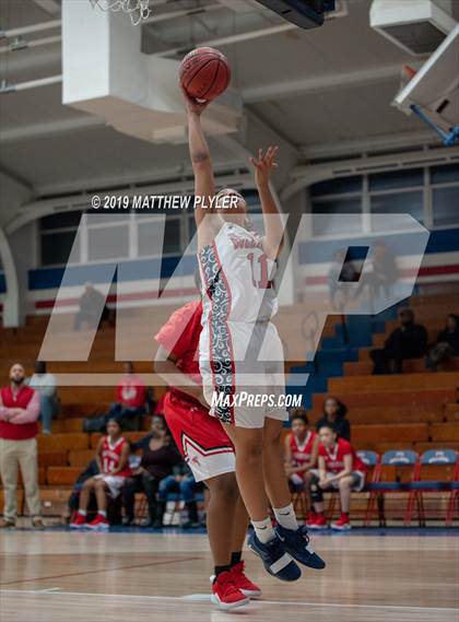 Thumbnail 3 in Seventy-First @ Terry Sanford photogallery.